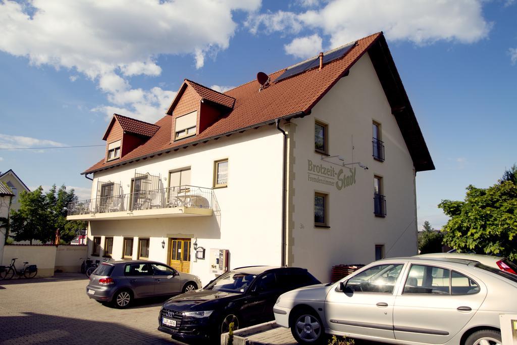 Brotzeit-Stadl Gbr Hotel บัดชตาฟเฟลชไตน์ ภายนอก รูปภาพ